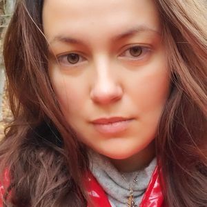 Meet your Posher, Irina